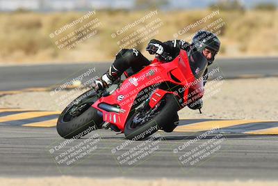 media/Jan-19-2024-Apex Assassins-CVMA Friday (Fri) [[74e94f2102]]/Racer 3/Session 3 (Turn 16)/